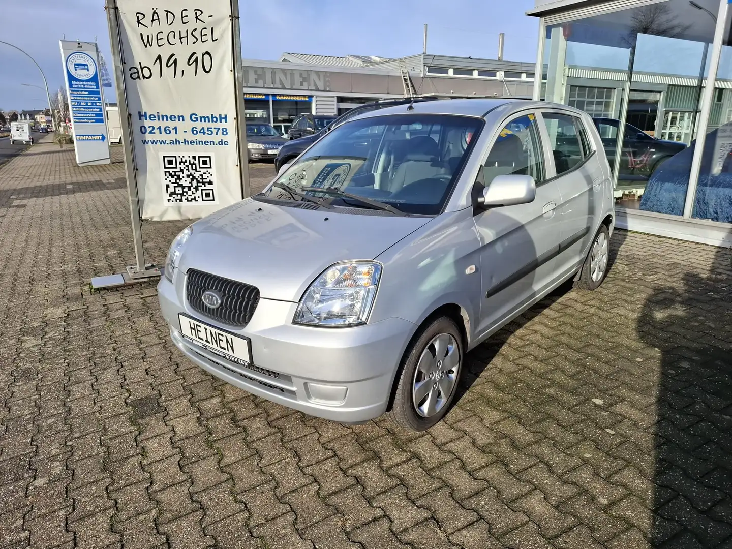 Kia Picanto 1.1 LX Grau - 1