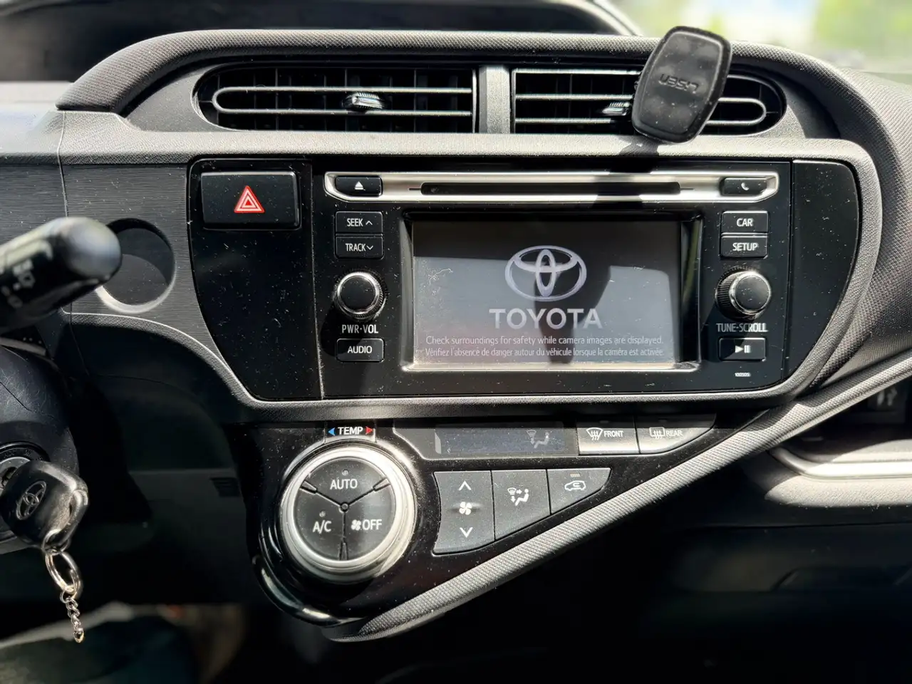 Toyota Prius c photo Toyota Prius c