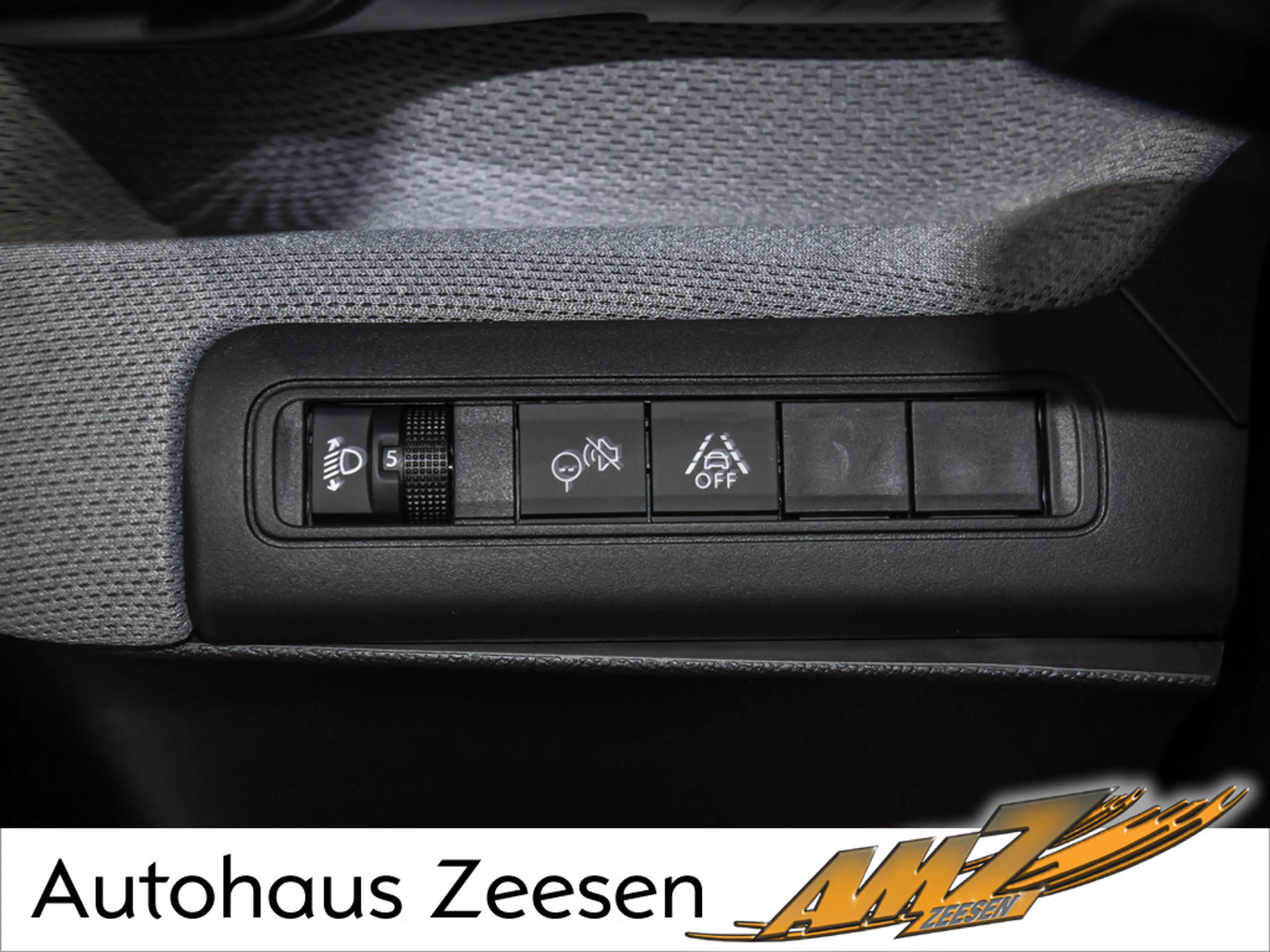 Citroen C3 Aircross Hybrid 145 TeamD KEYLESS NAVI PDC — photo 14