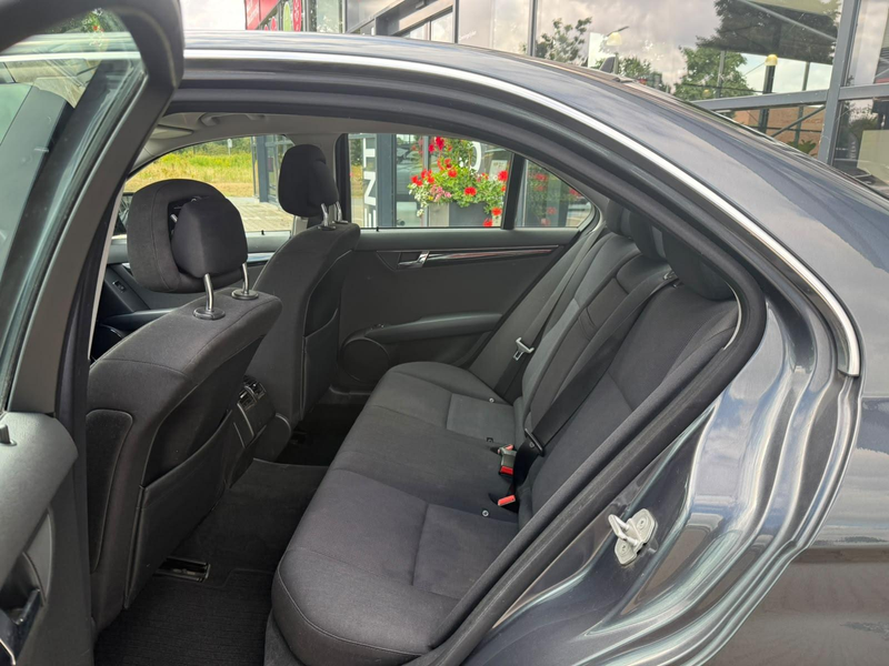 Mercedes-Benz C 200 K *Cruise Control & Stoelverwarming* — photo 10