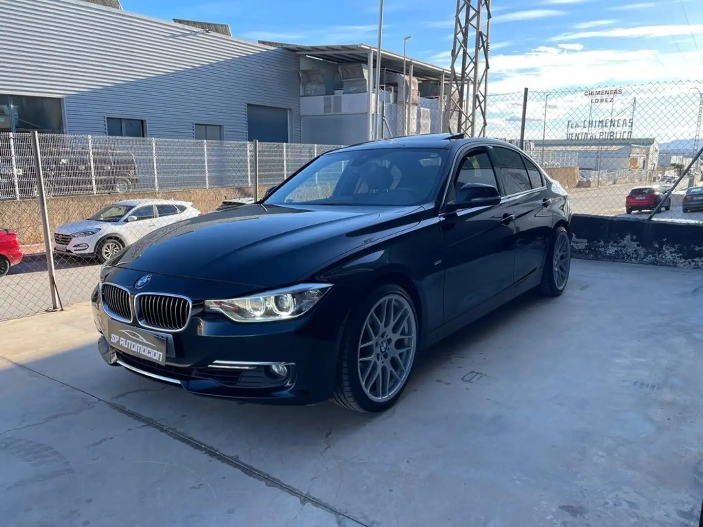 BMW 328 328iA Luxury Negro - 2