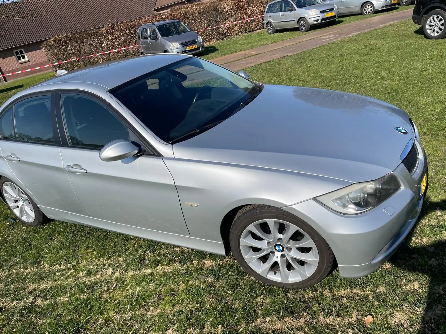 BMW 320 320 320i Dynamic Exec. Zilver - 1