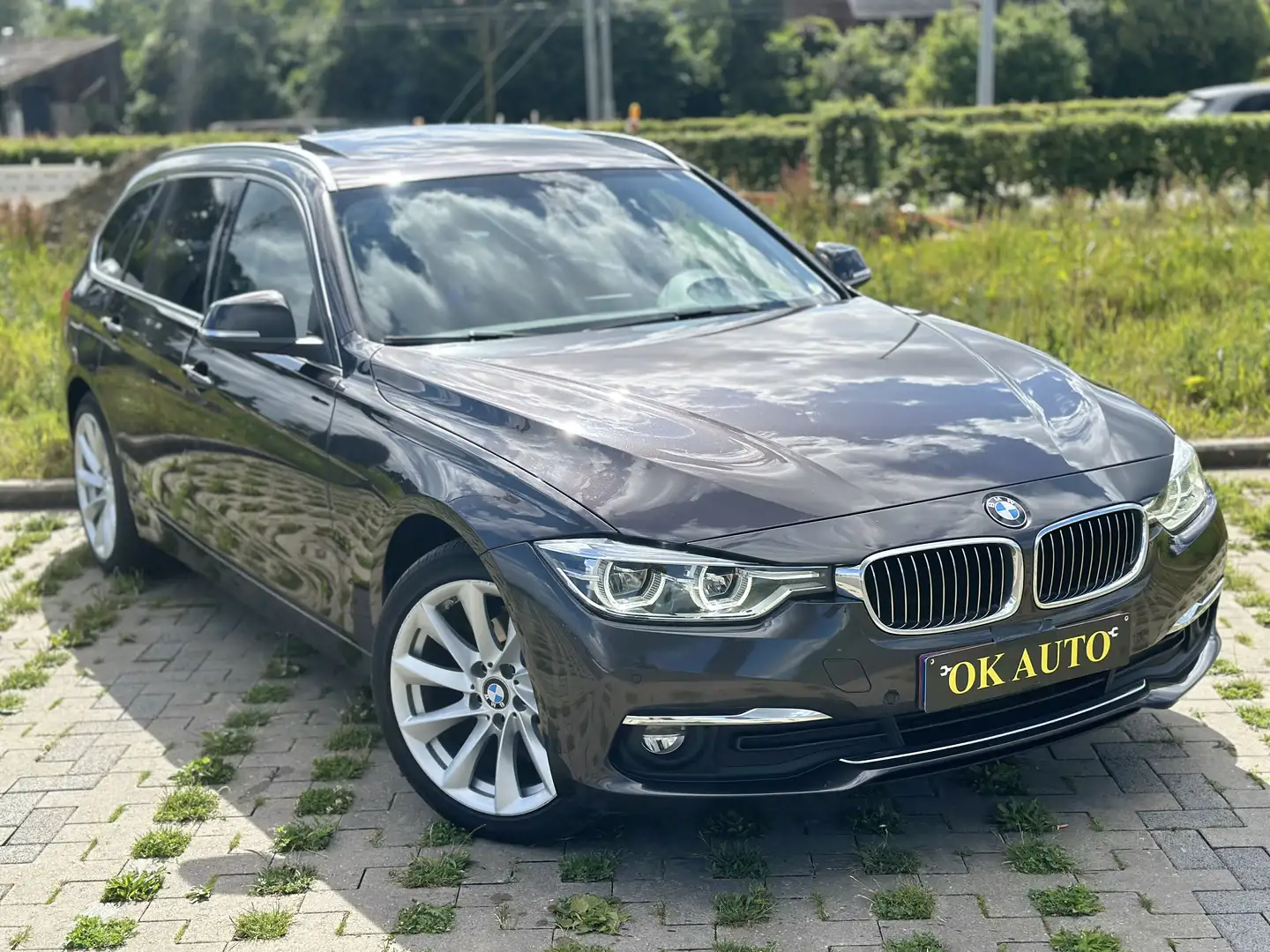 BMW 316 316i Full Option / Toit Pano /Led - 1