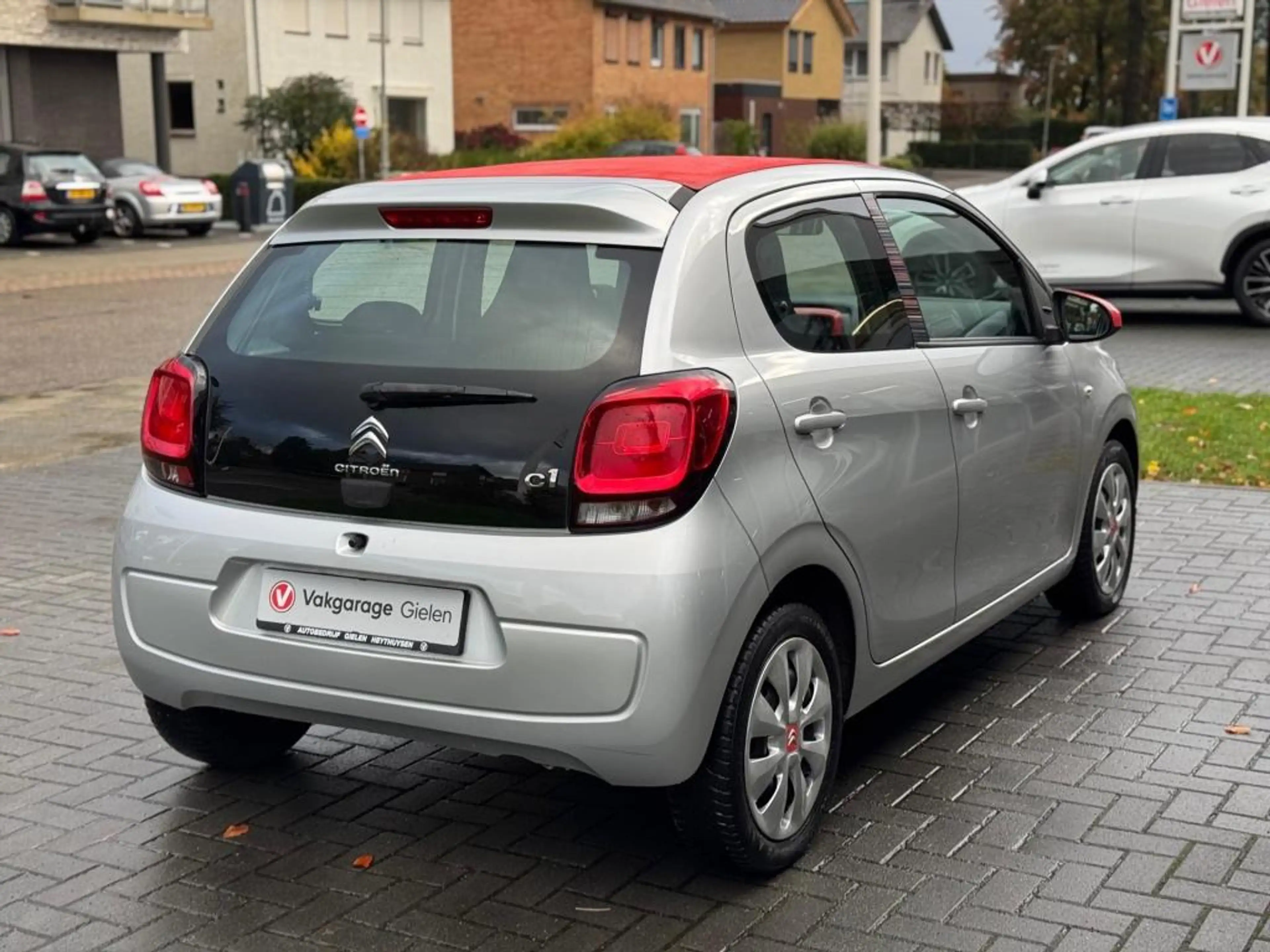 Citroen C1 1.0 e-VTi 5D AIRSCAPE FEEL | Nieuwe koppeling, Cab — photo 4