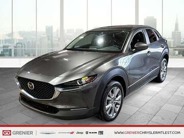 GS + AWD + CARPLAY + ANGLES MORTS HEATED SEATS AND