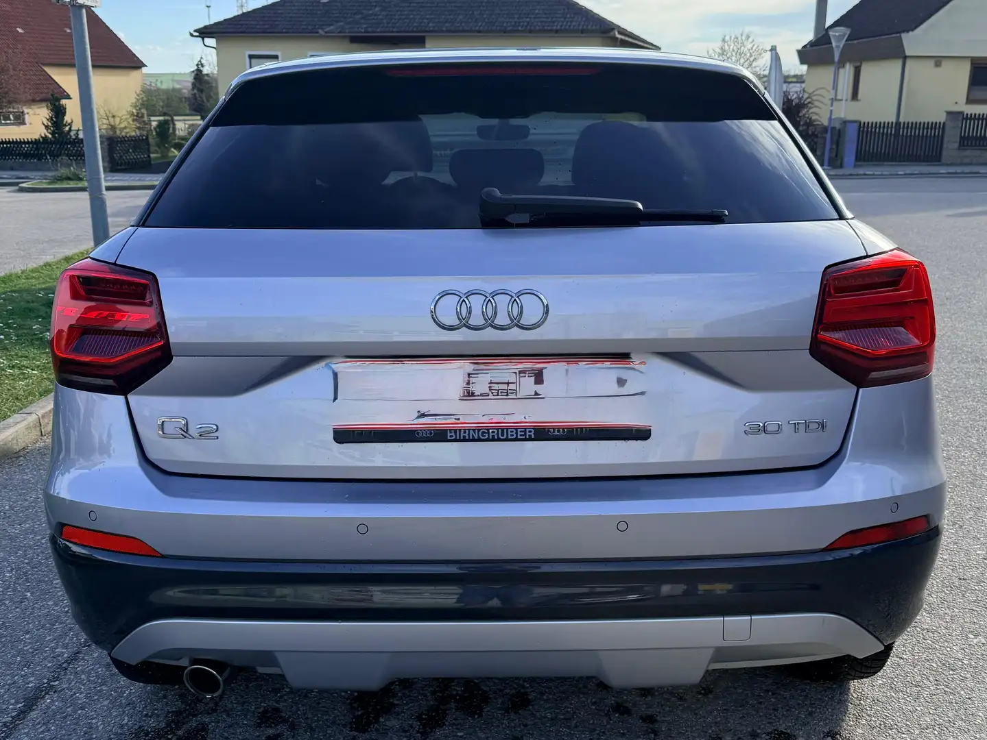 Audi Q2 Q2 30 TDI DesignDesign Silber - 1