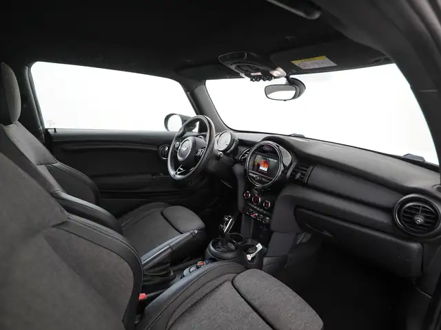 Mini Hatch view 2