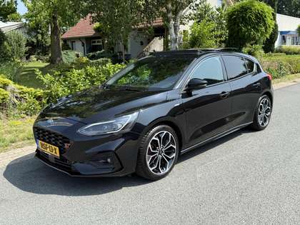 Ford Focus 1.5 EcoBoost ST-Line X 150PK Automaat•Pano