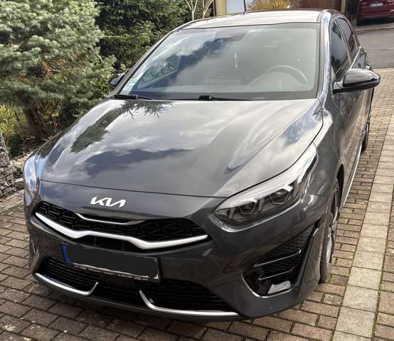 Imagine Kia Ceed / cee'd Ceed 1.5 T-GDI DCT7 OPF Platinum