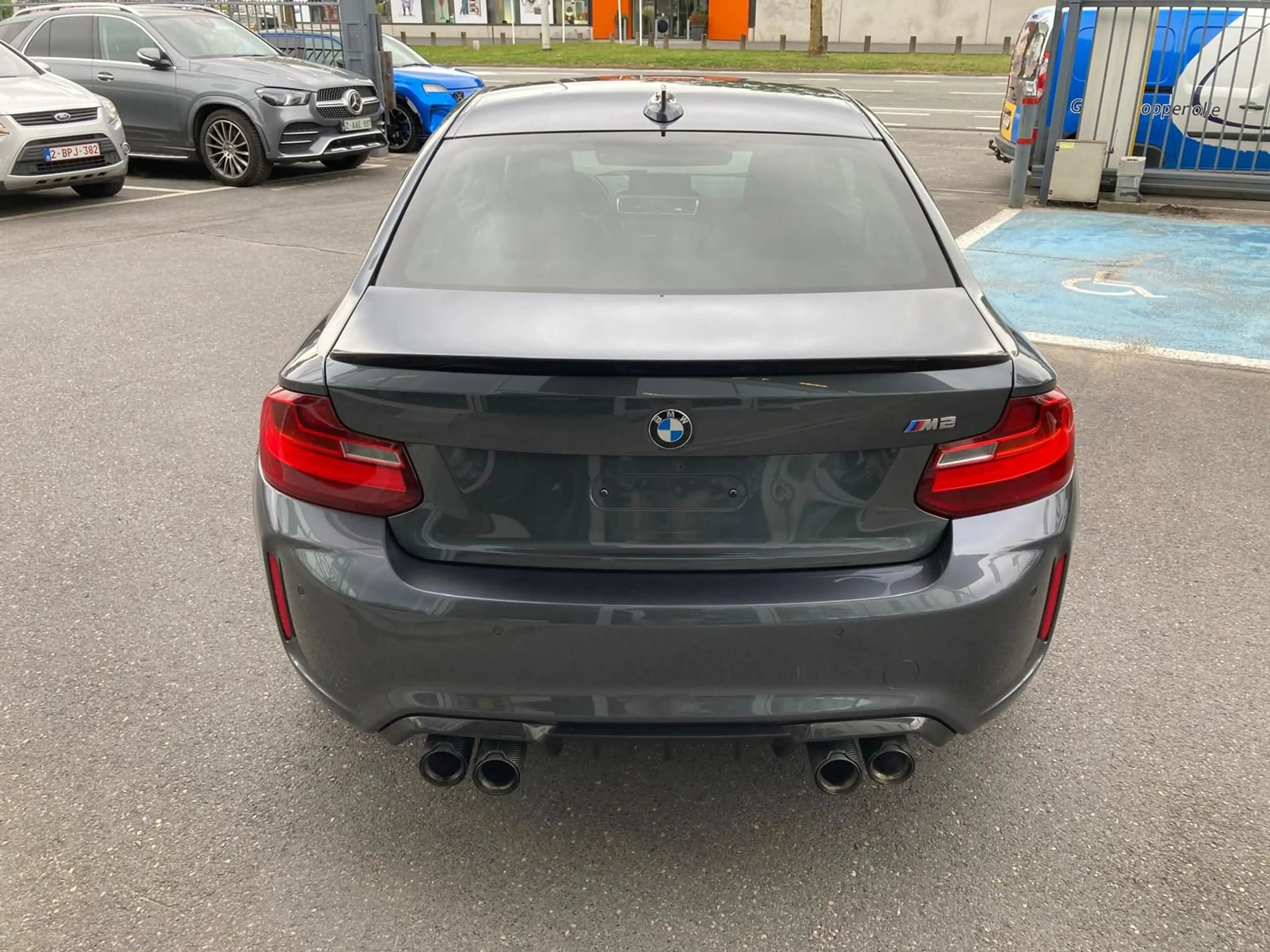 BMW M2 BMW M2 incl. pack carbon — photo 6
