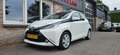 Toyota Aygo 1.0 VVT-i x-play 5-Deurs! NAP! Airco! Camera! Leuk Wit - thumbnail 9