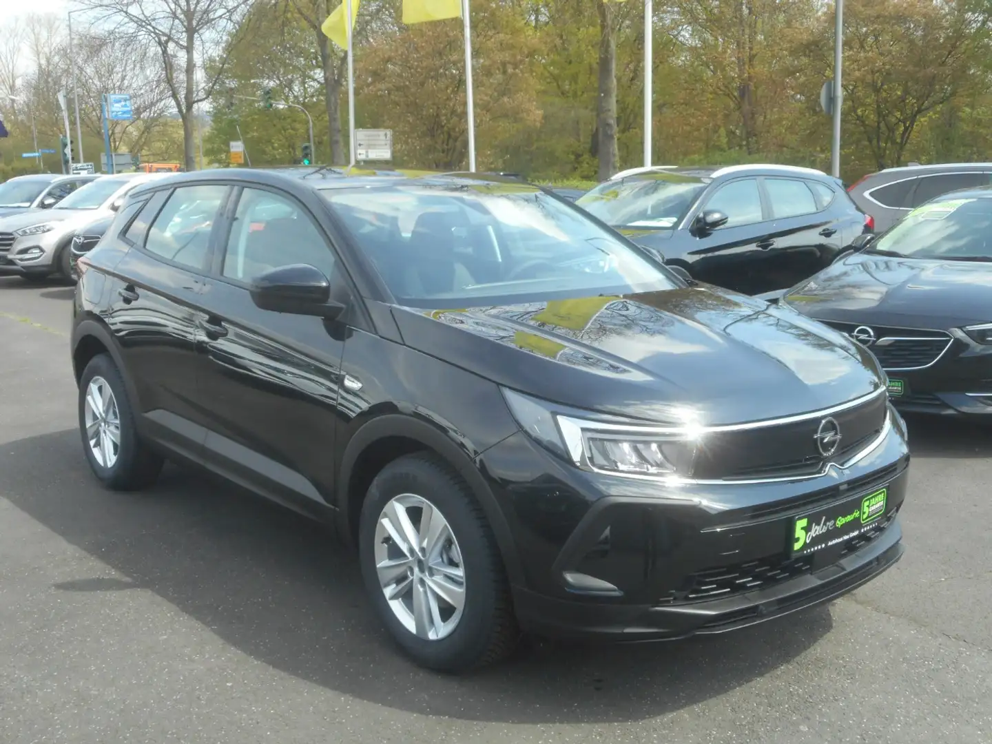 Opel Grandland 1.2 Turbo Enjoy inkl. BigDeal & Inspektionspaket Noir - 2