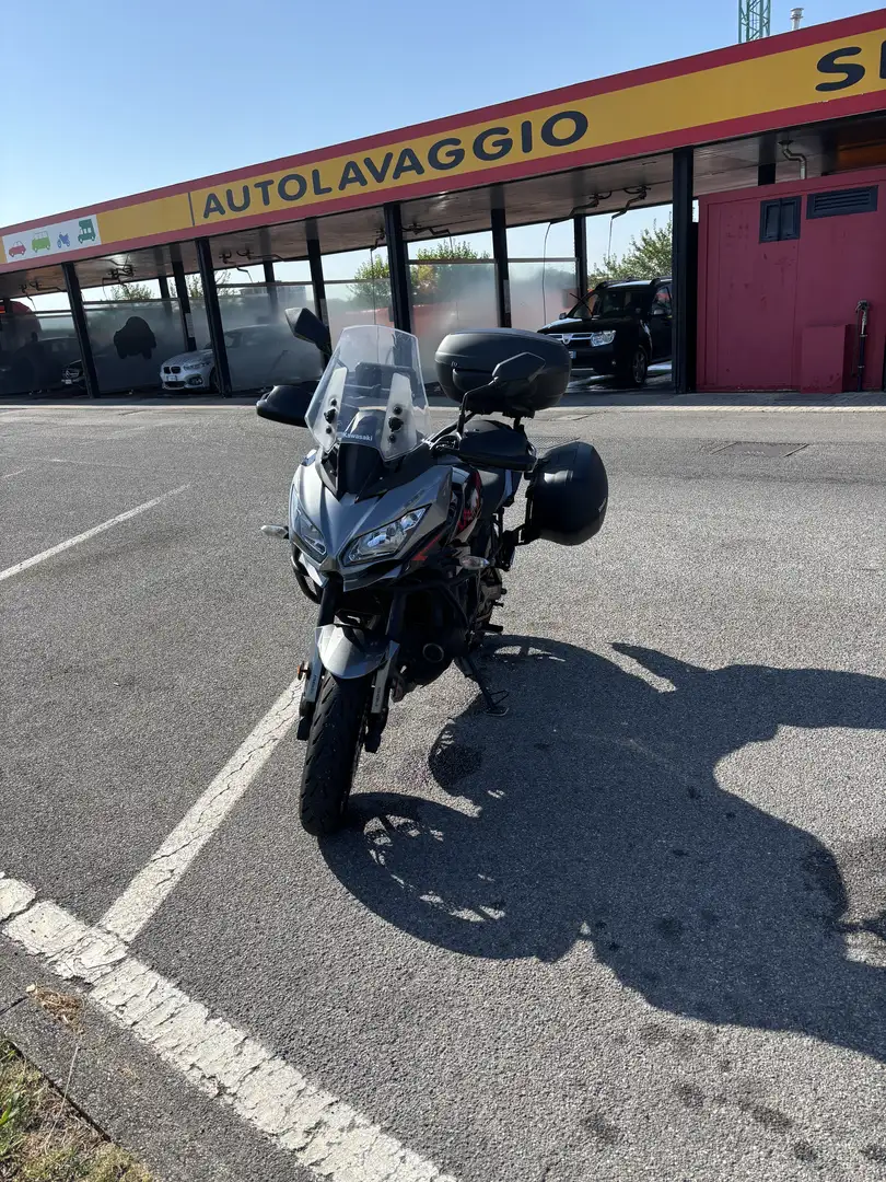 Kawasaki Versys 650 tourer - 1