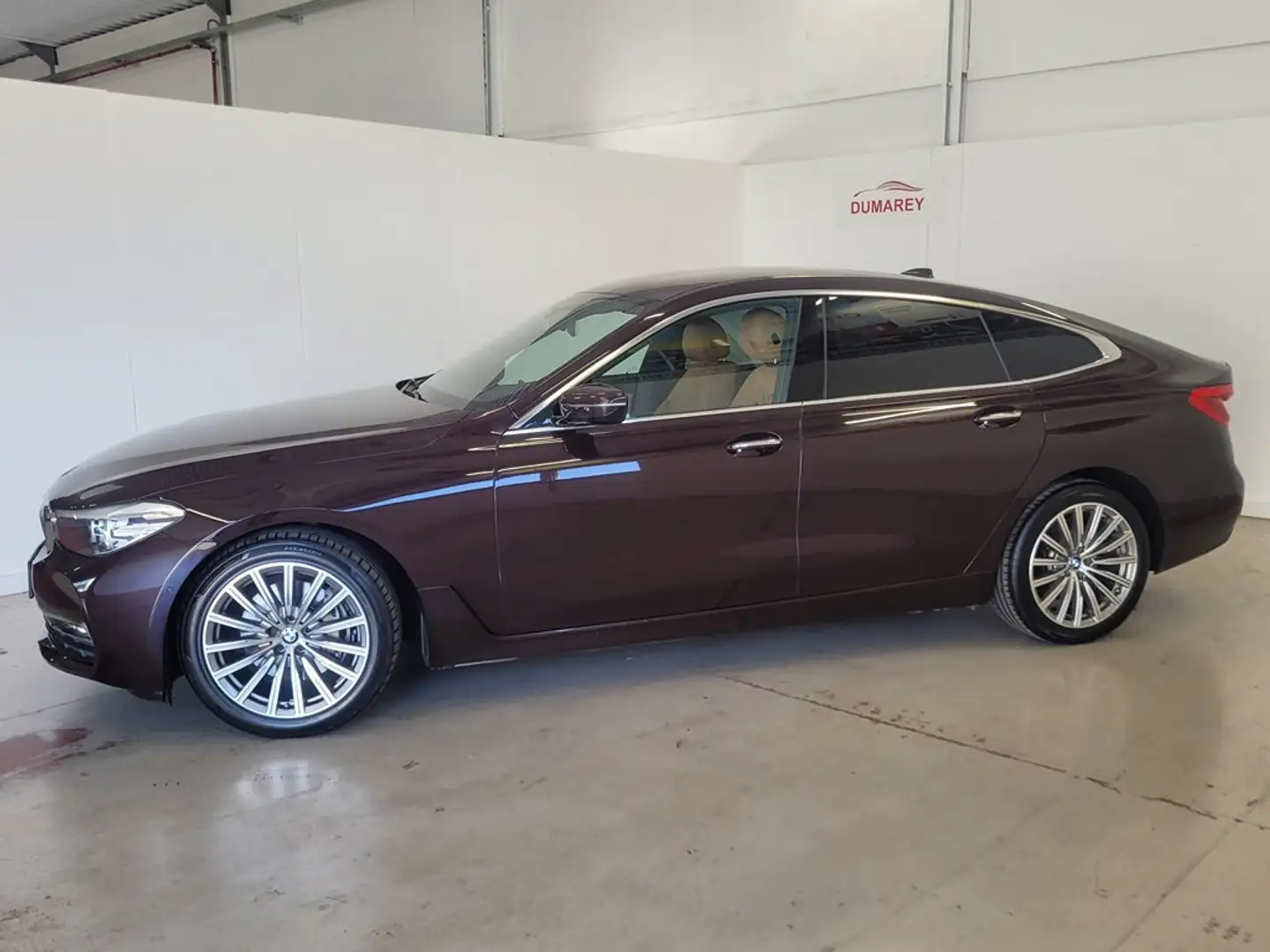 BMW 630 GT luxery line Rojo - 2