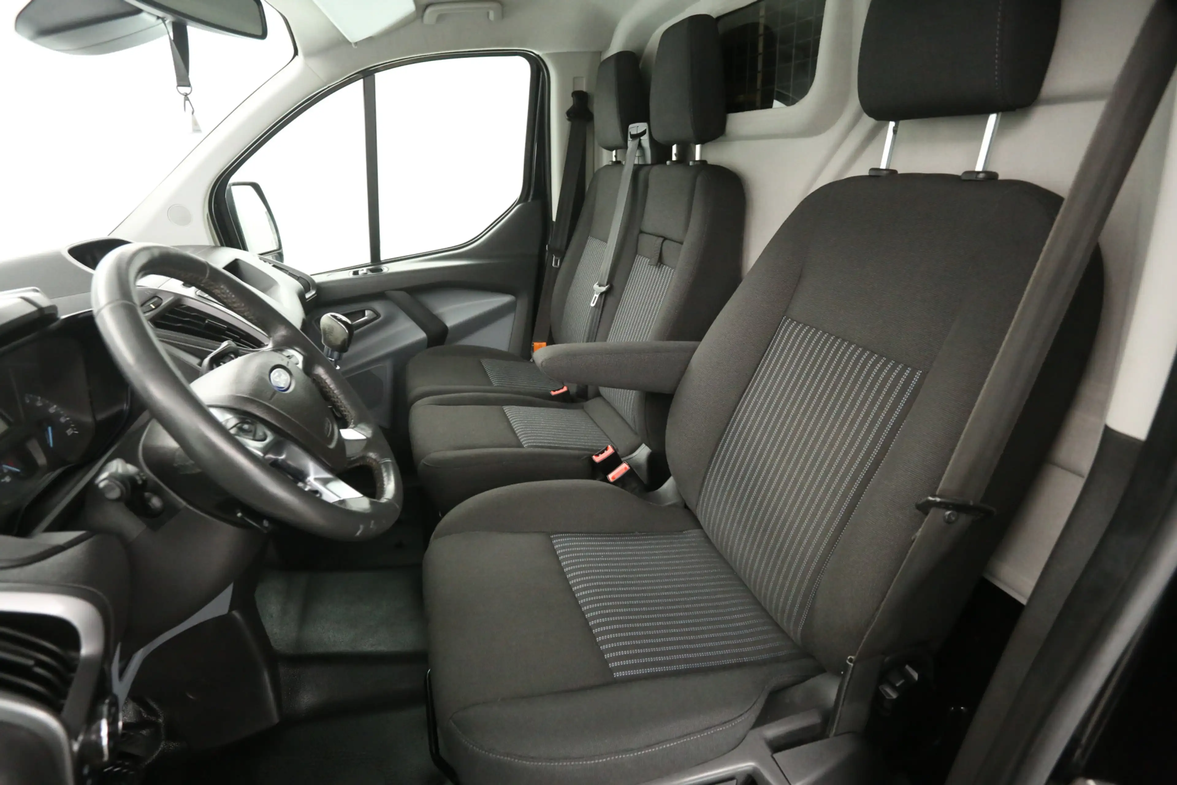 Ford Transit Custom 2.2 TDCI L2H1 | Airco | Cruise | Camera | Navi | 3 — photo 9