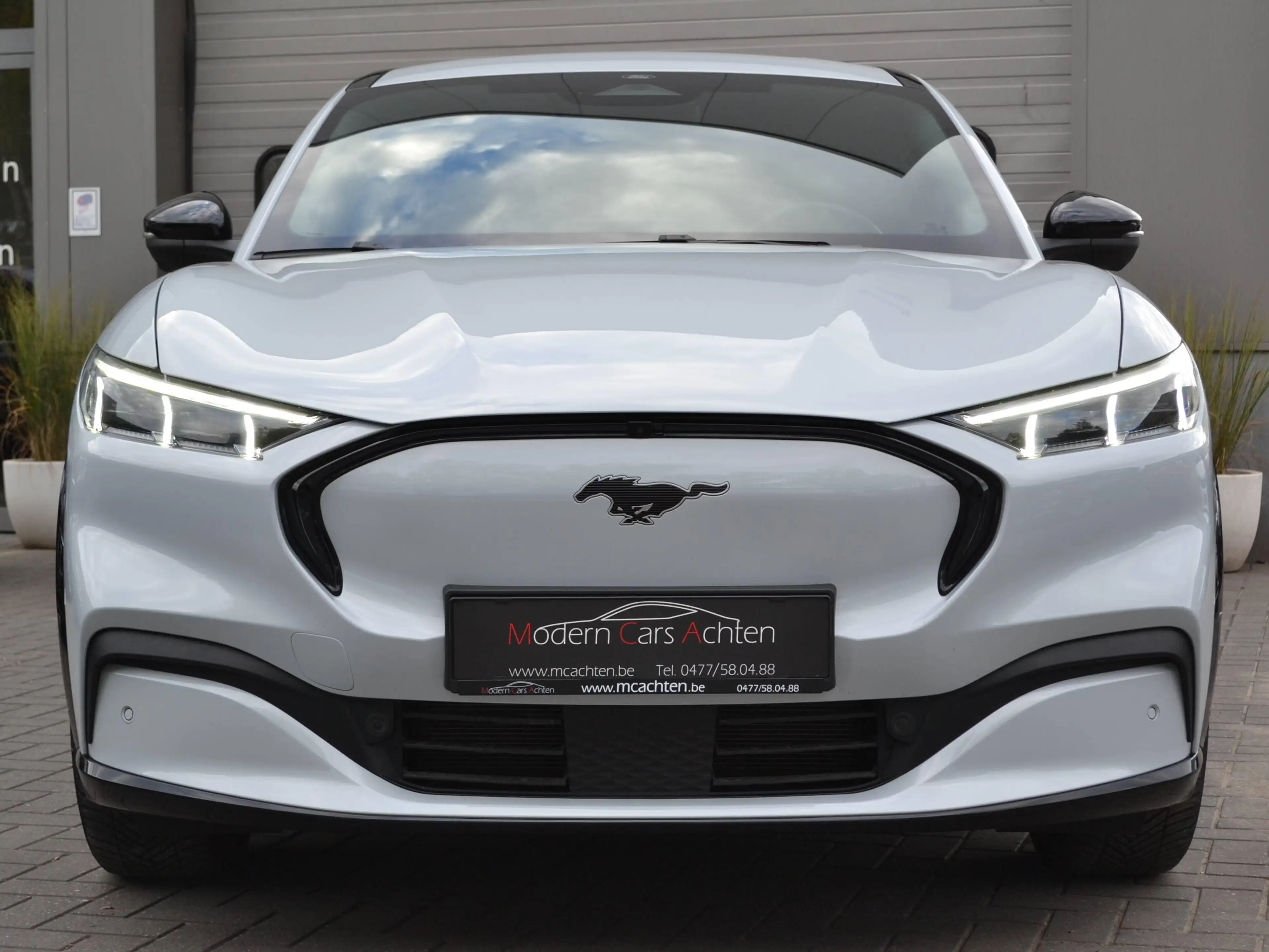 Ford Mustang Mach-E Mustang Mach-E 99 kWh AWD Extended Range — photo 3