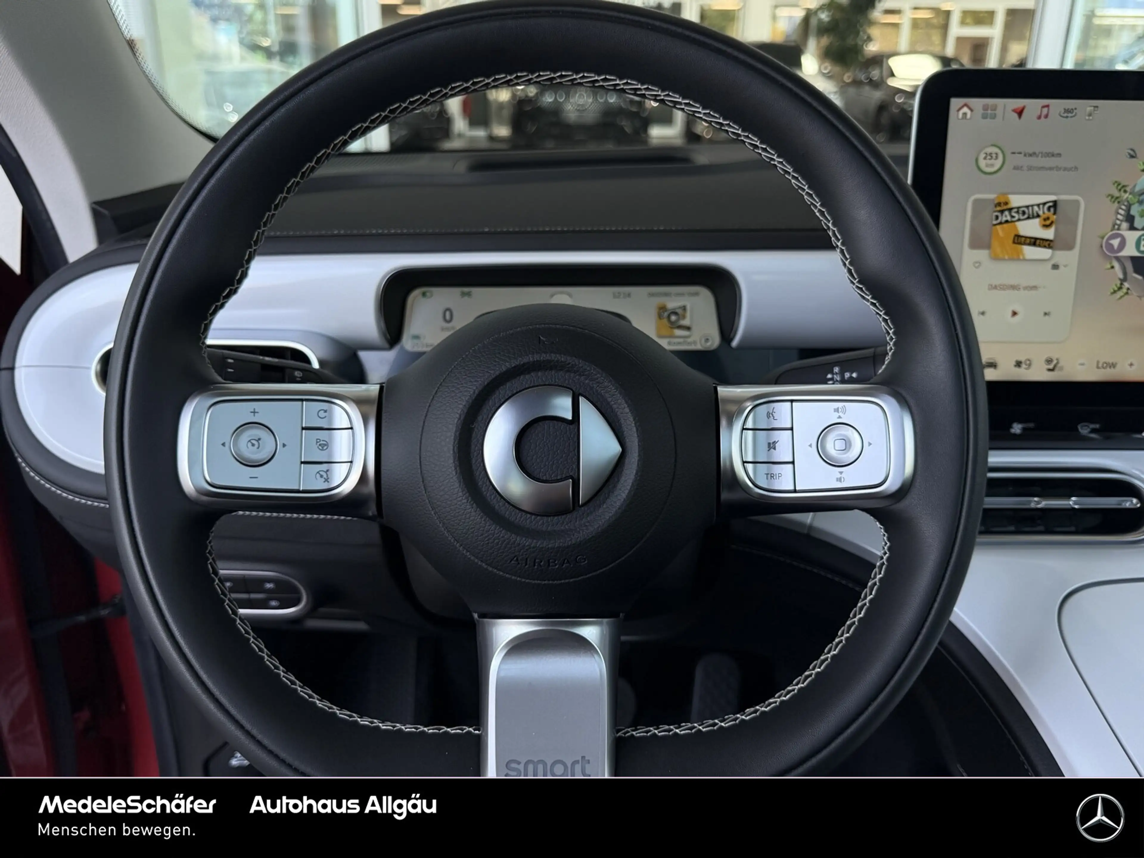 smart #1 #1 Pulse AWD (66kWh) Pano HeadUp Memory Keyless — photo 14