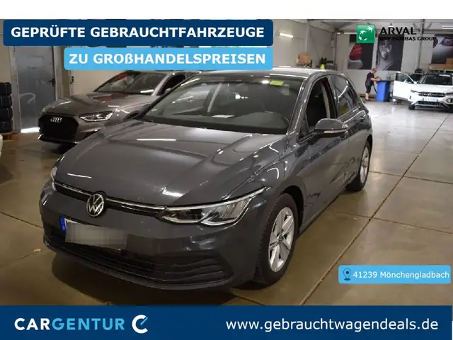 Volkswagen Golf VIII 2.0 TDI Life ACC LED Lane Navi AUT PDC