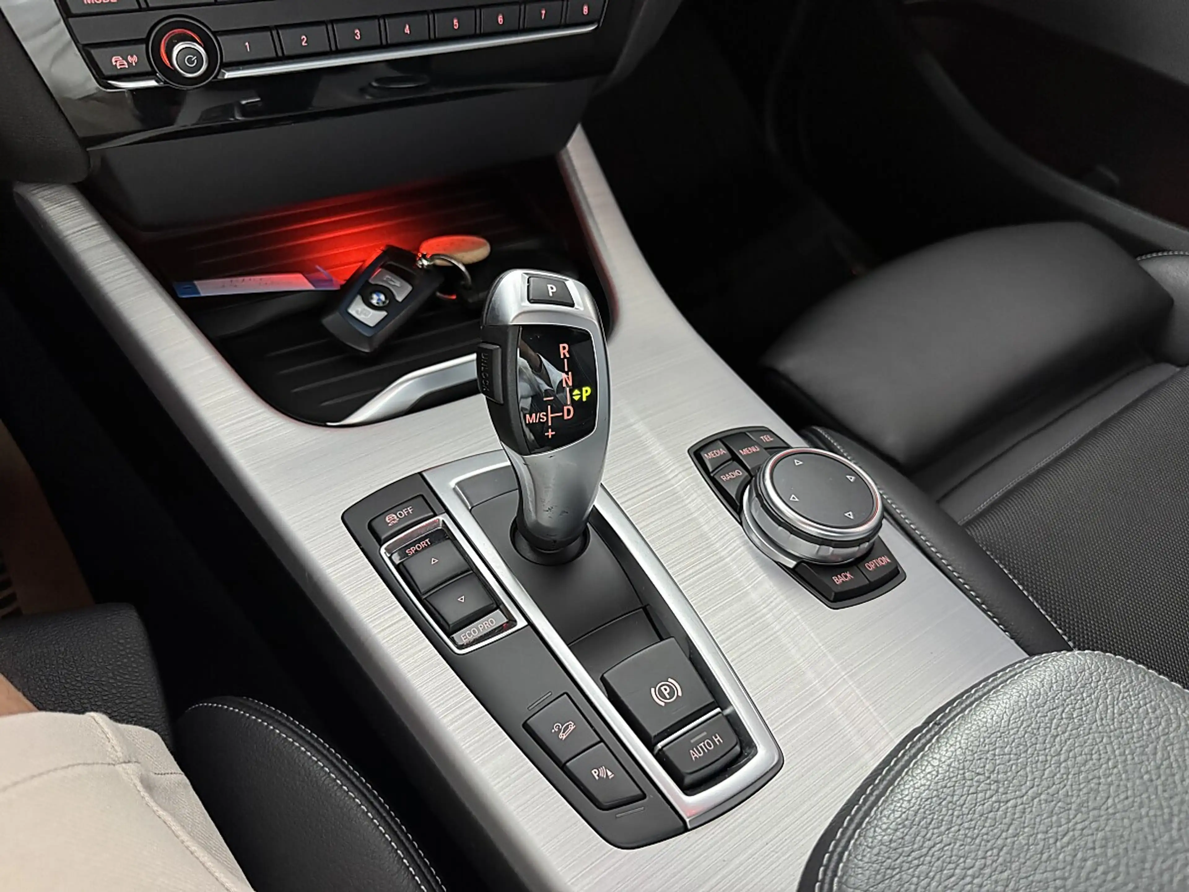 BMW X4 xDrive 20d Aut.*M-Paket*Wenig-KM* — photo 25
