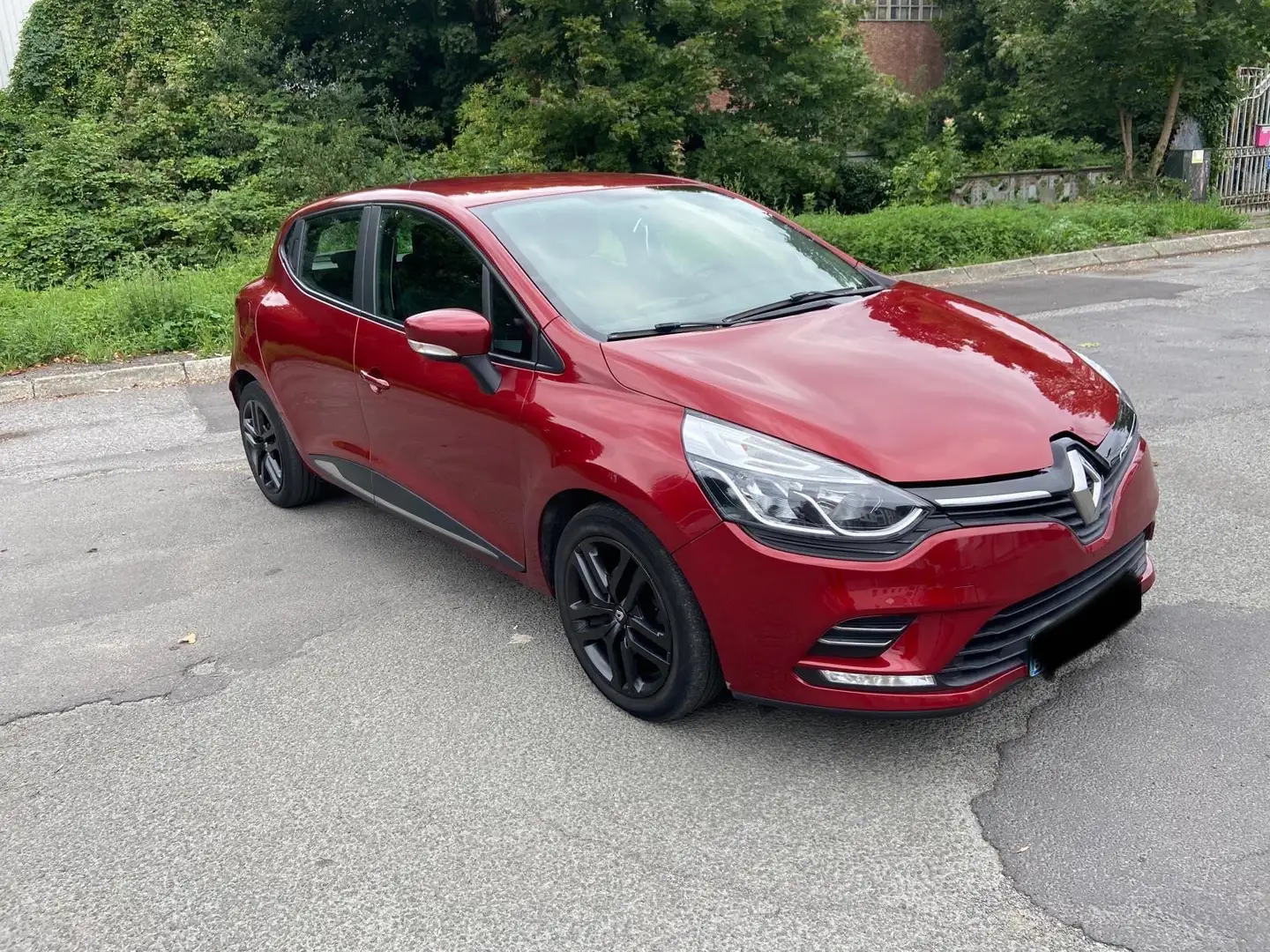 Renault Clio Clio 0.9 TCe Life (EU6c) Rood - 2