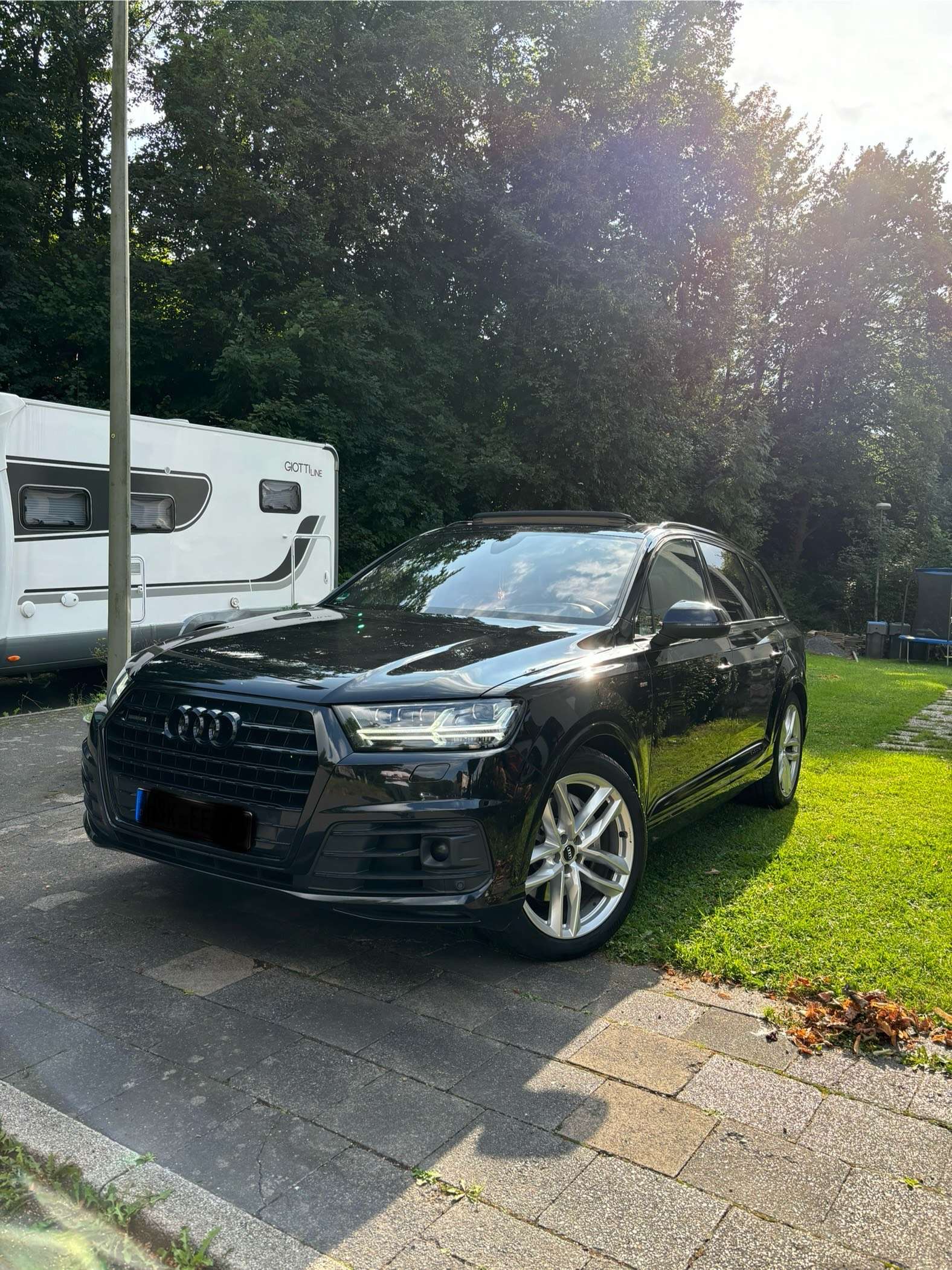 Second hand Audi Q7 3.0