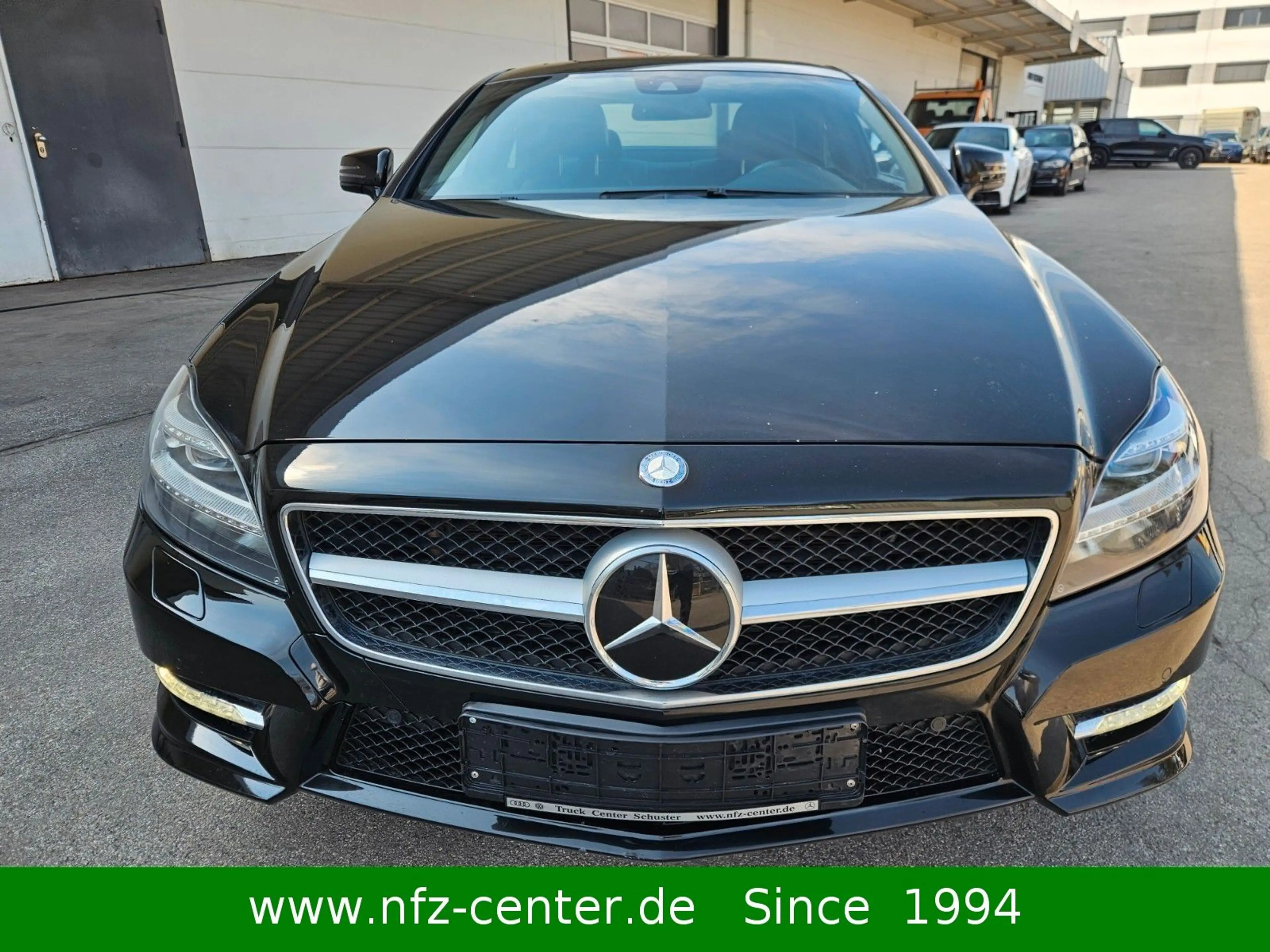 Mercedes-Benz CLS 500 V8 4Matic Leder/SHD/Airmatic/Distronik — photo 13