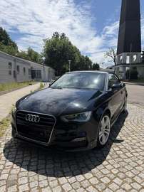 2.0 TFSI Cabrio S tronic line Sportpaket