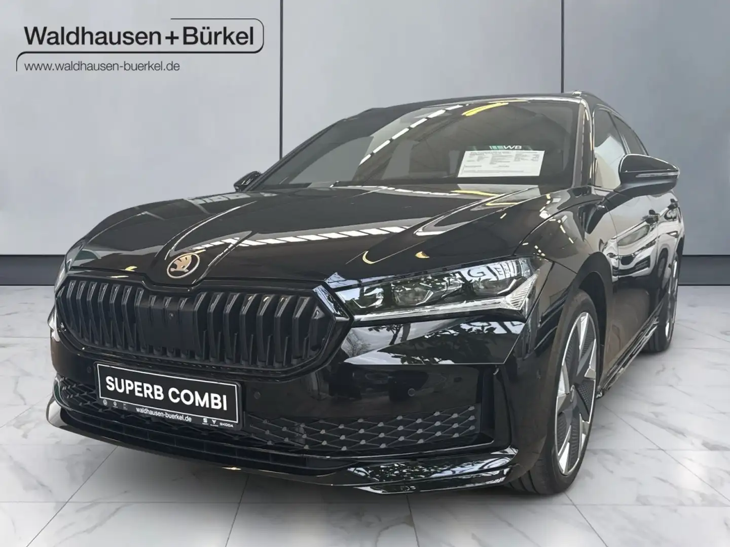 Skoda Superb 2.0 TDI Sportline 4x4 *AHK Klima Navi Schwarz - 1
