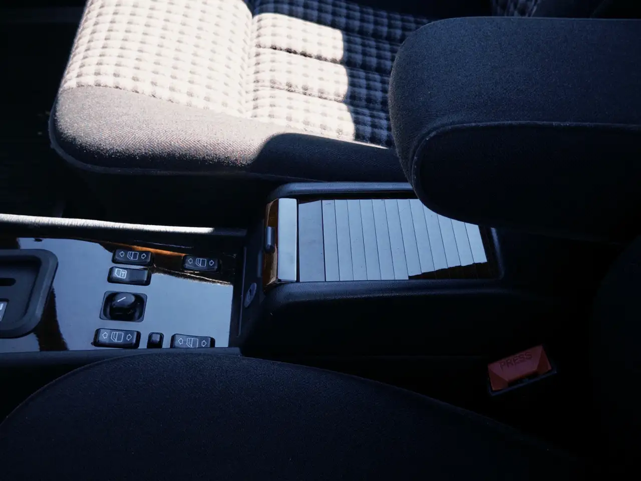Mercedes-Benz CE 220 W124 Coupe (C124) Traumzustand - 80T km, foto 11