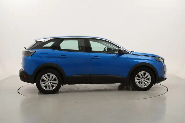 Peugeot 3008 view 6