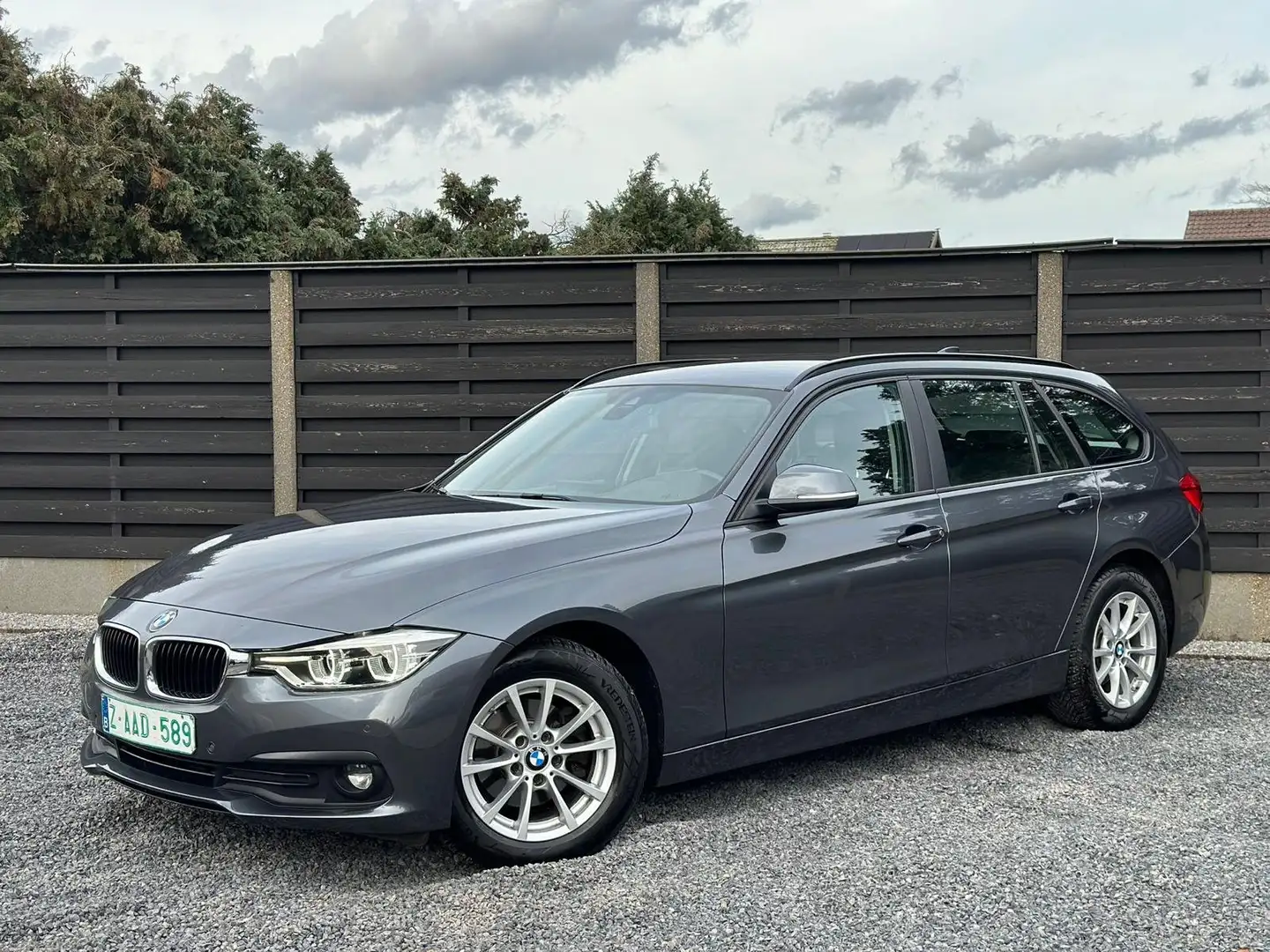 BMW 316 dA TOURING*2019*107DKMS*LED*FACELIFT*NAVI - 1
