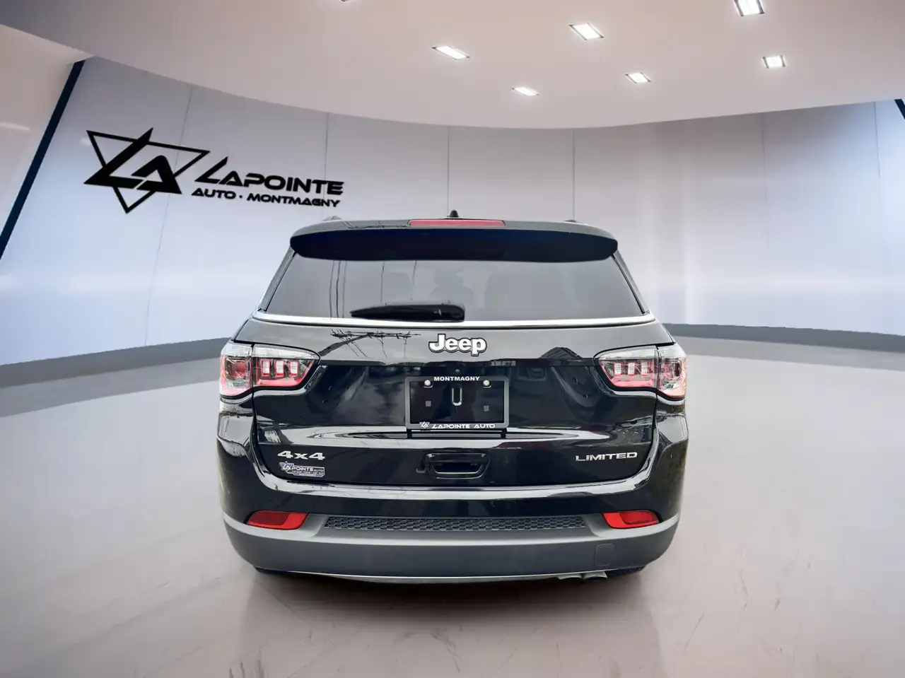 Jeep Compass снимка Jeep Compass