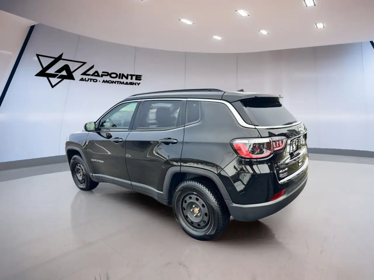 Jeep Compass снимка Jeep Compass