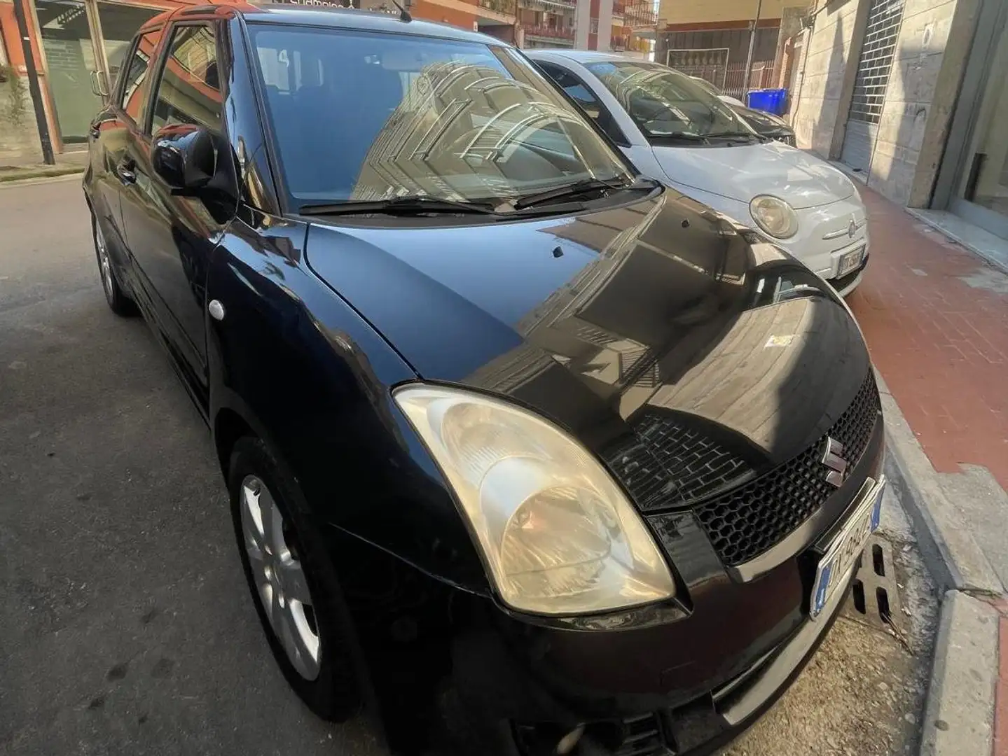 Suzuki Swift 1.3 GPL-BENZINA Чорний - 1