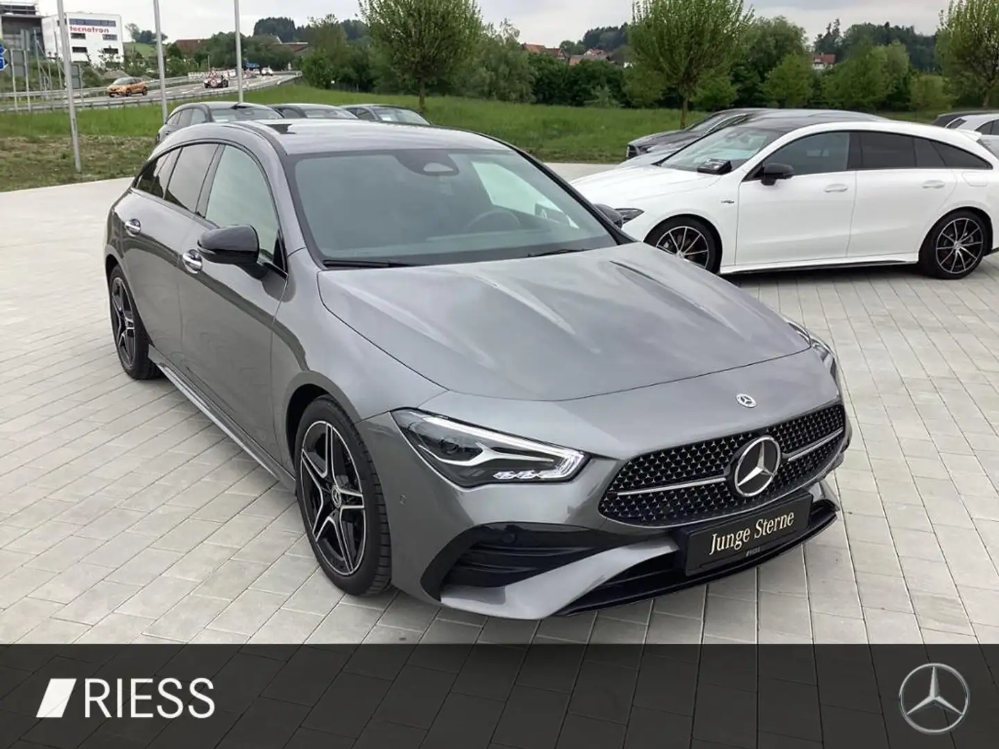 Mercedes-Benz CLA 220 d SB AMG+AHK+Fahrass.P+Night+LED+Navi+SH Gri - 2