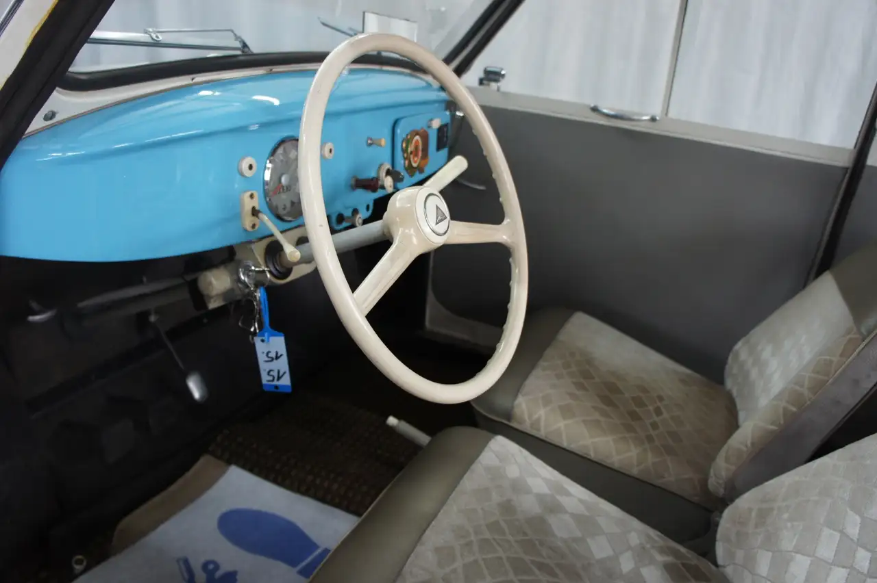 Borgward inclusive originaler Spezialwerkzeuge mit Wandhal, foto 10