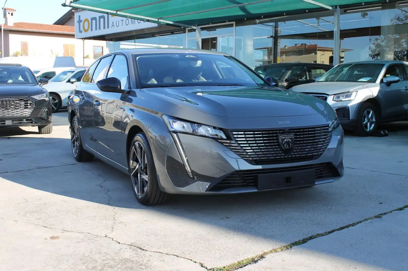 Peugeot 308 1.5 BlueHdi 130cv S&S EAT8 SW Allure *VisionDrive* Gris - 1