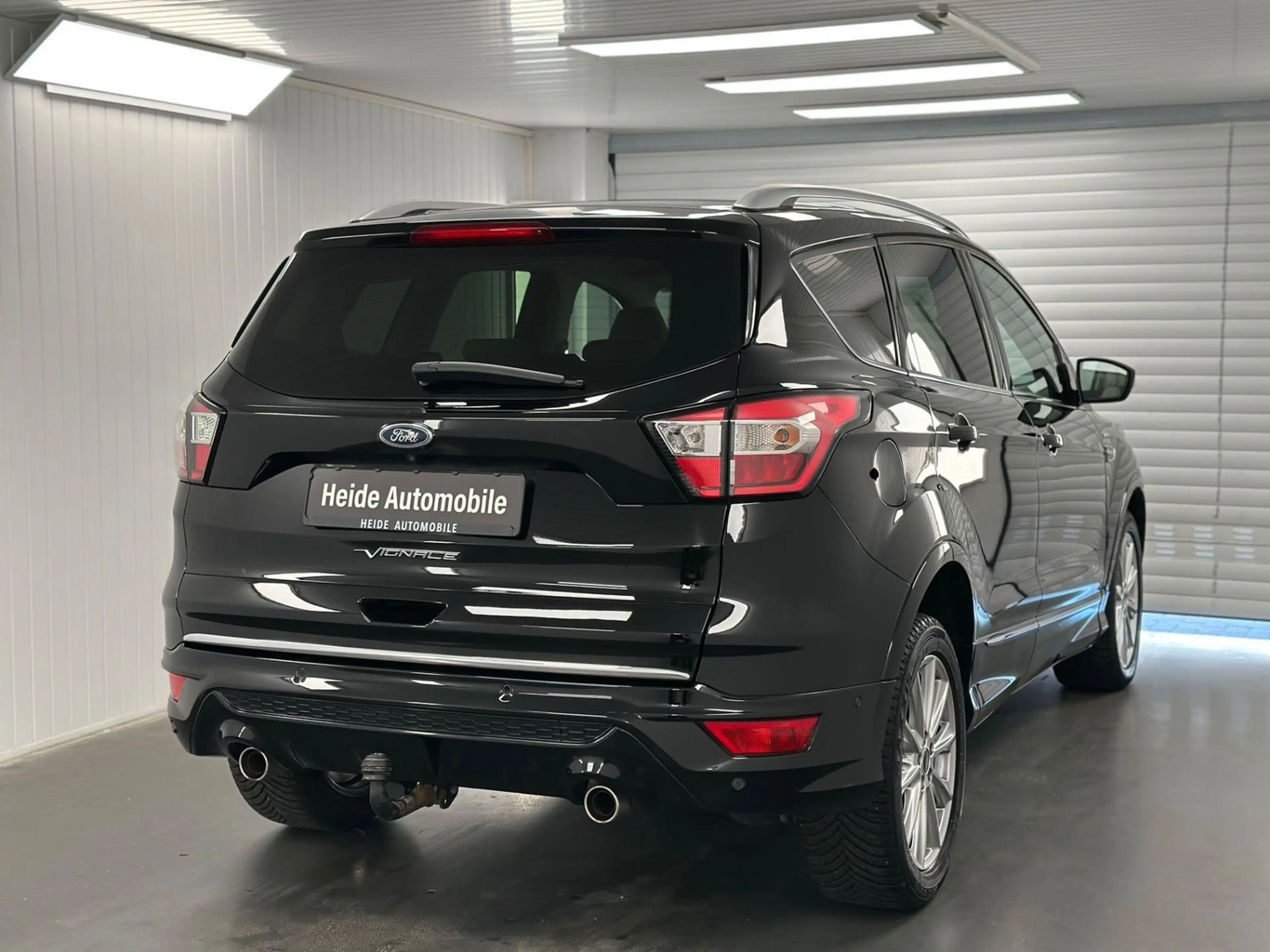 Ford Kuga 2.0 TDCi Vignale 4x4 AHK ACC KAMERA — photo 7