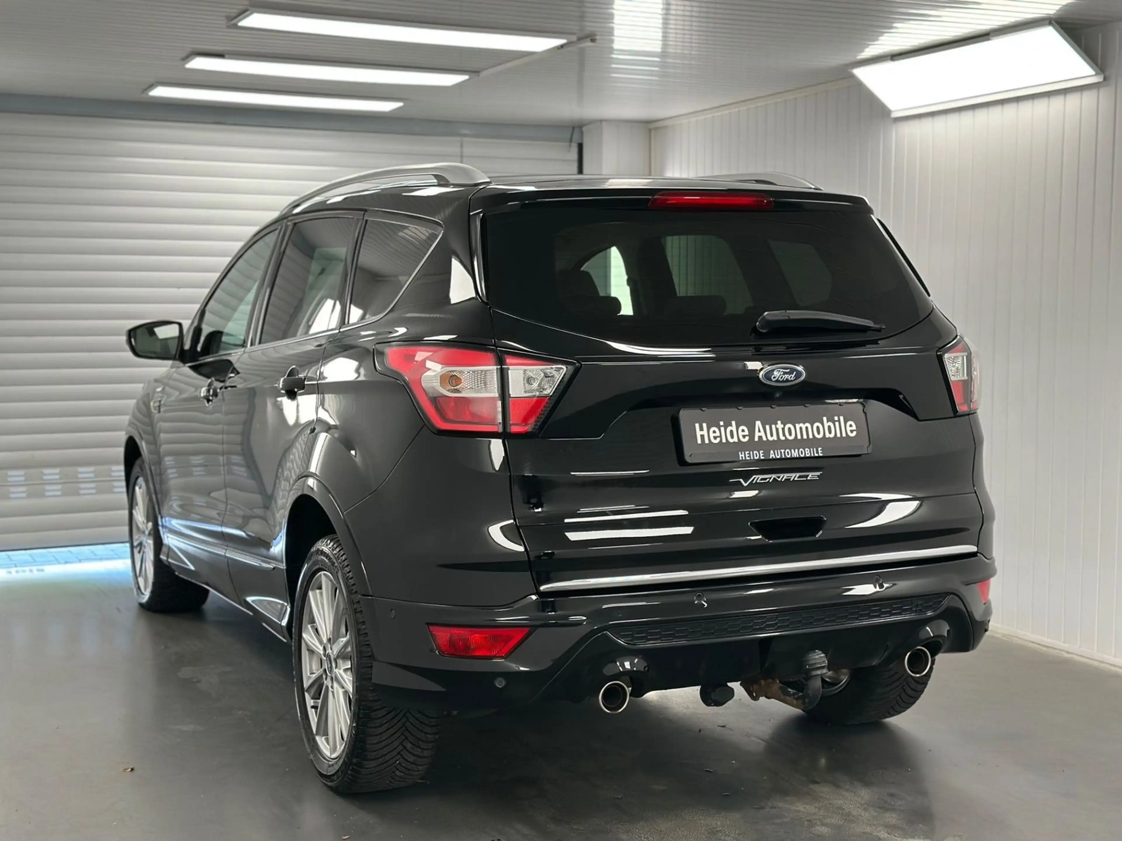 Ford Kuga 2.0 TDCi Vignale 4x4 AHK ACC KAMERA — photo 9