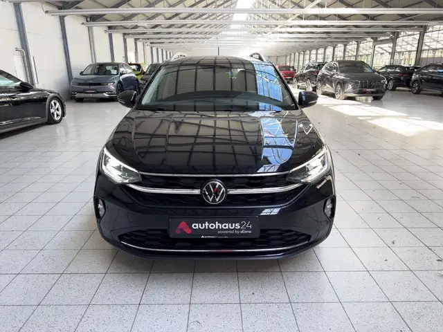 Volkswagen Taigo view 2