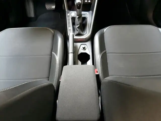 Volkswagen Taigo view 14