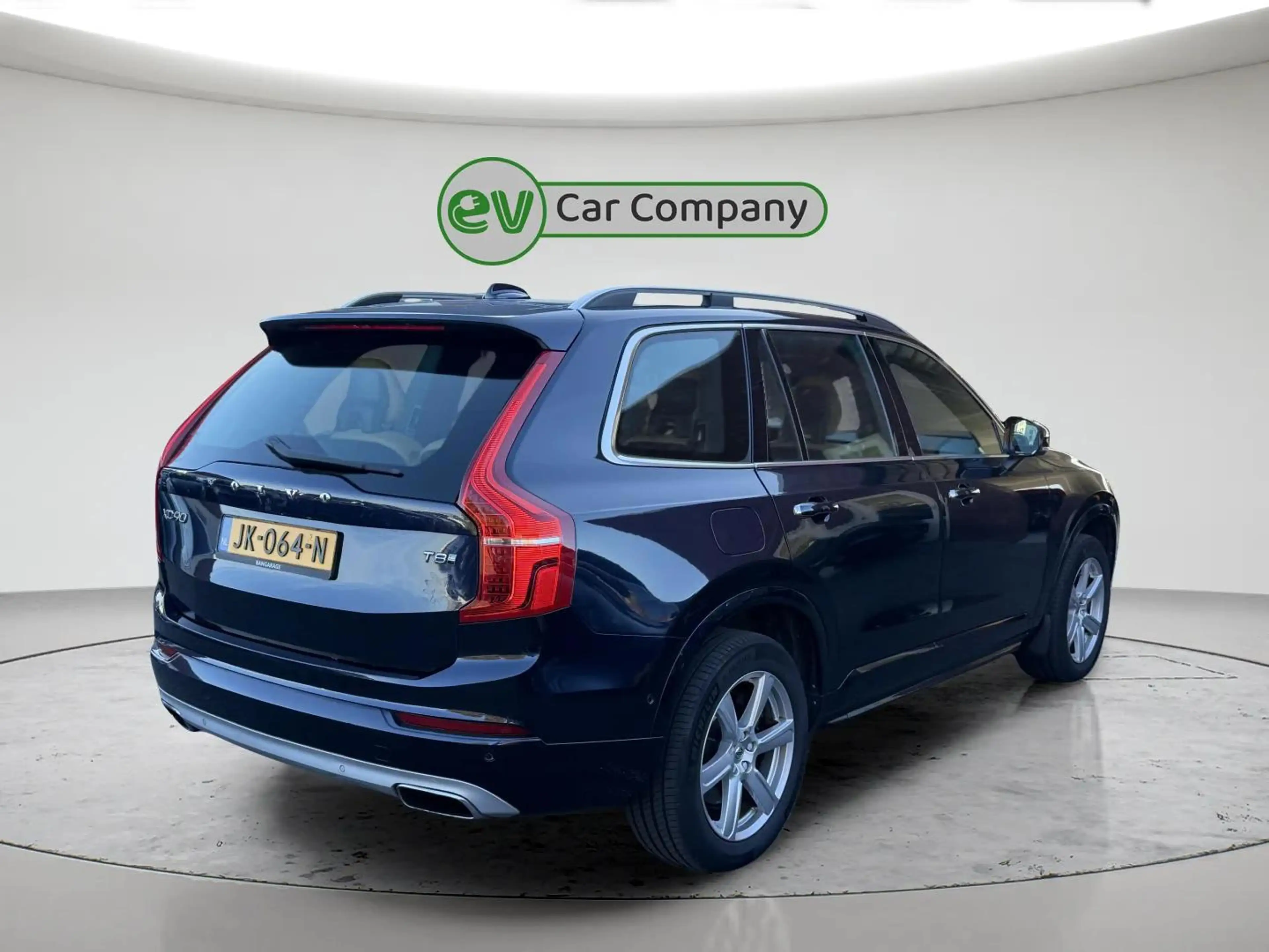 Volvo XC90 2.0 T8 Twin Engine AWD Momentum | Headup | Panoram — photo 4