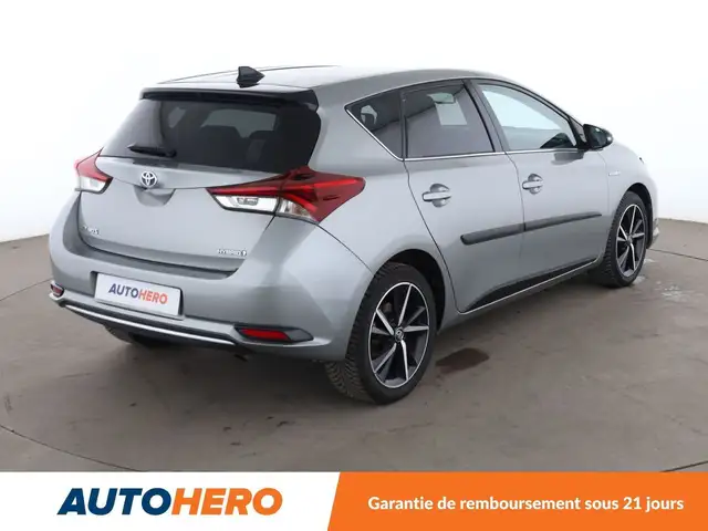 Toyota Auris view 6
