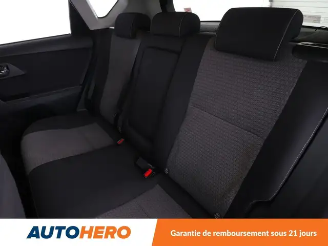 Toyota Auris view 14