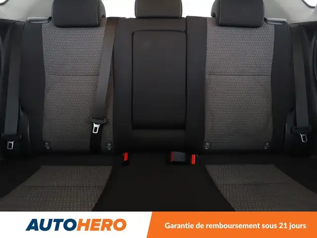 Toyota Auris view 15