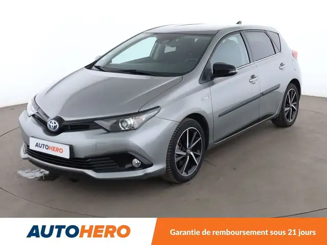Toyota Auris main image