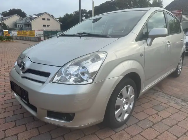 Toyota Corolla Verso 1.8 Luna- 7- Sitze