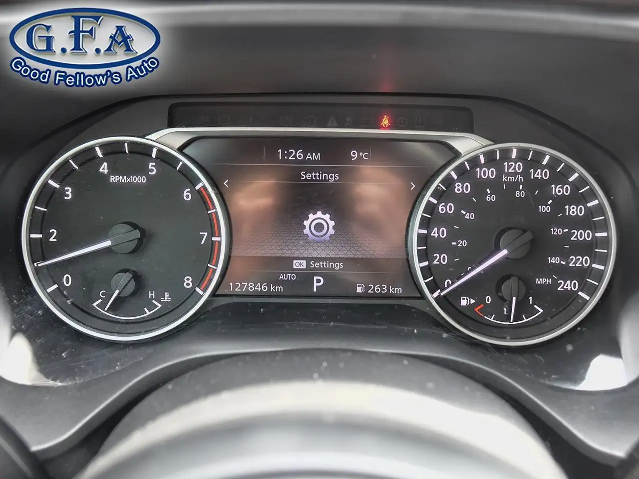 Nissan Rogue снимка Nissan Rogue