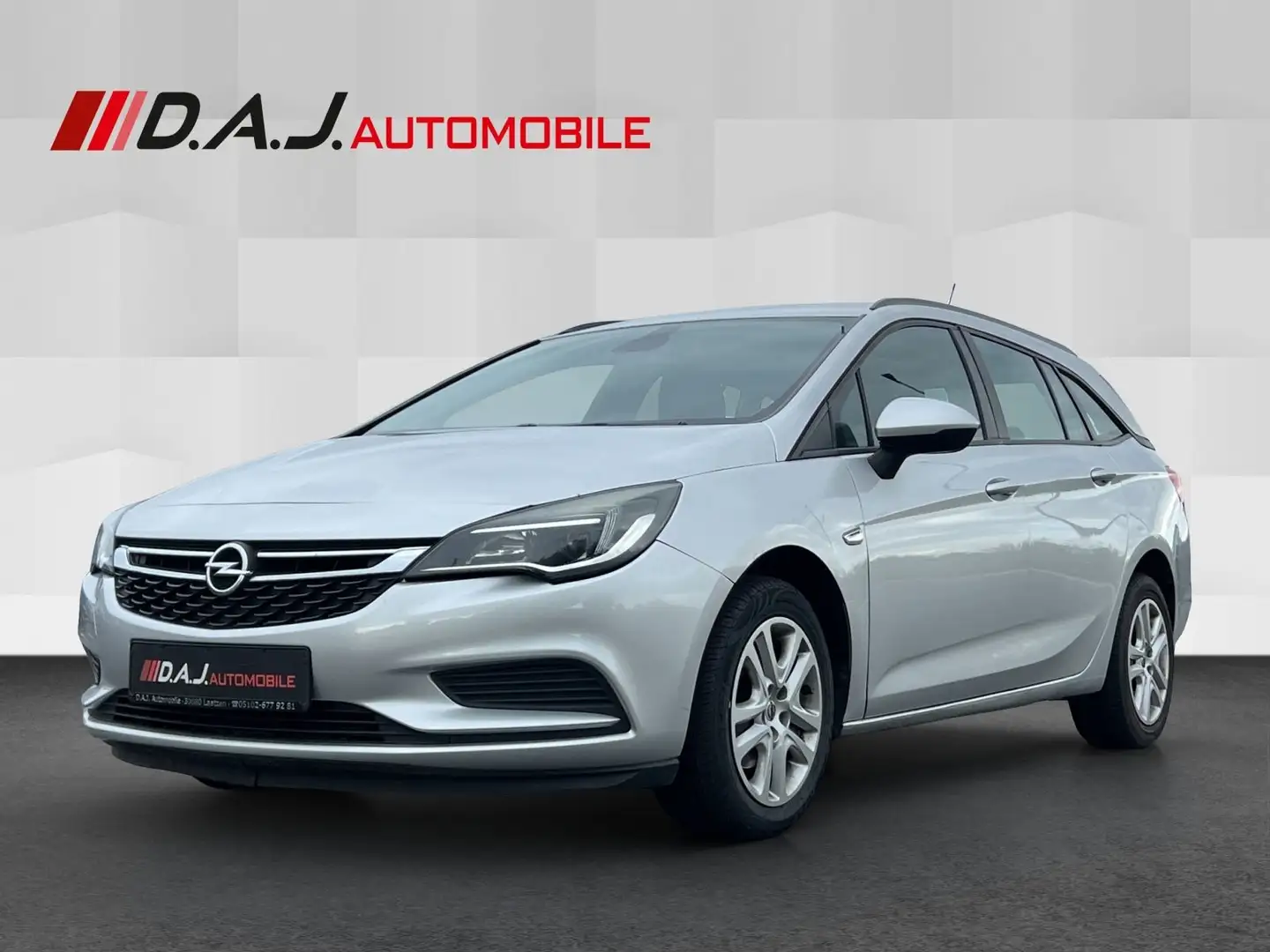 Opel Astra Sports Tourer 1.0 Turbo Business / SHZ PDC Silber - 1