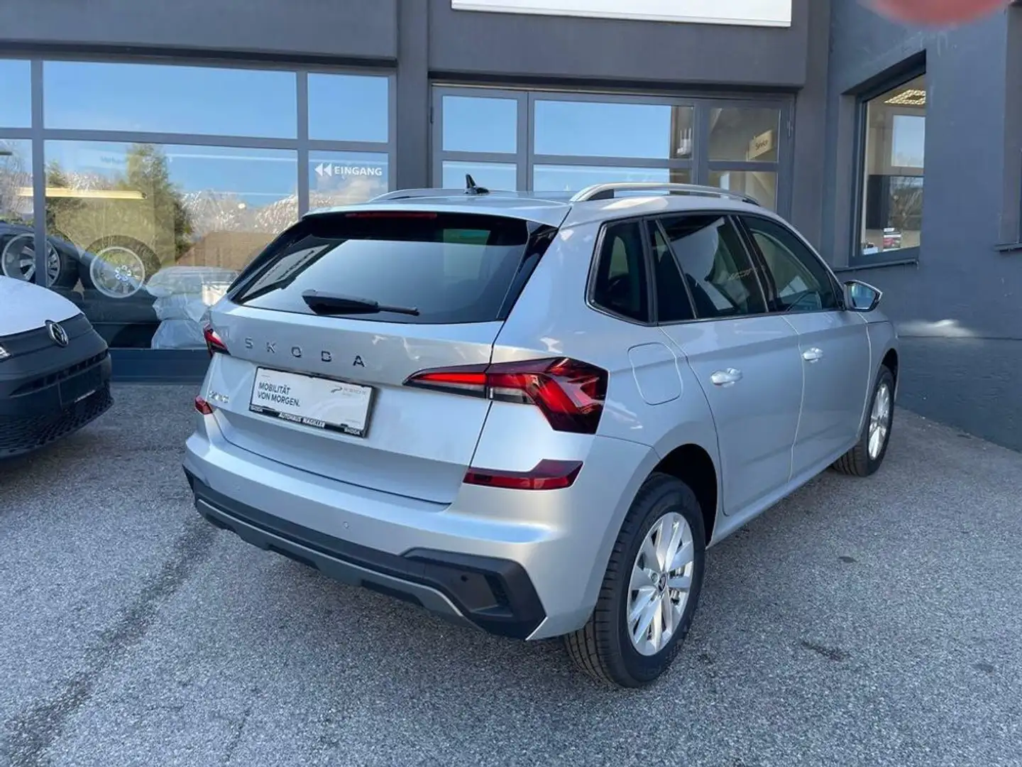 Skoda Kamiq 1,0 TSI Selection Silber - 2